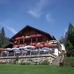 Edelbrunn אורחן 3*