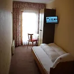 Edelbrunn Inn