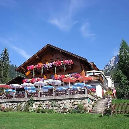 Edelbrunn Inn